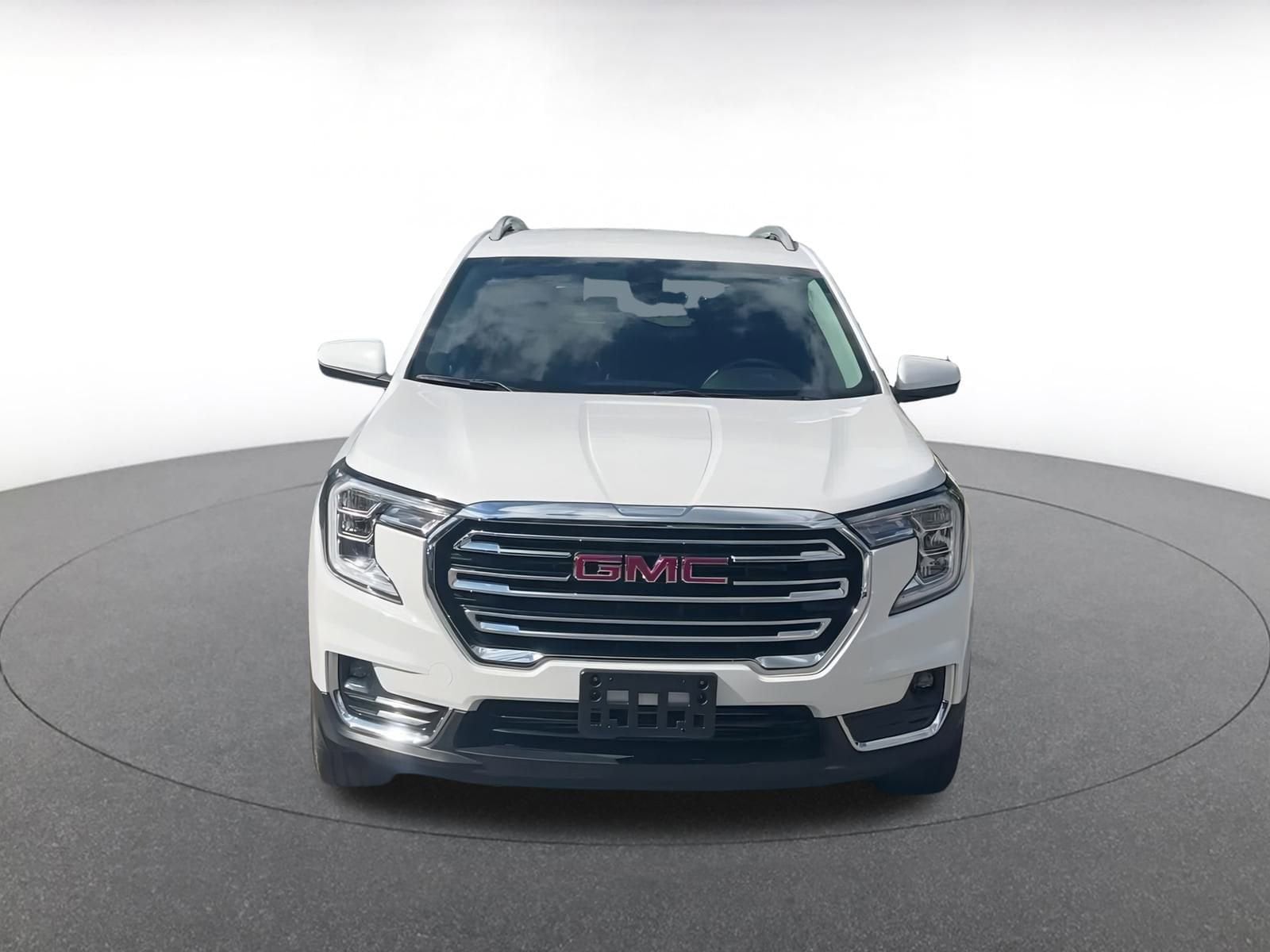 Thumbnail: 2024 GMC Terrain - 3