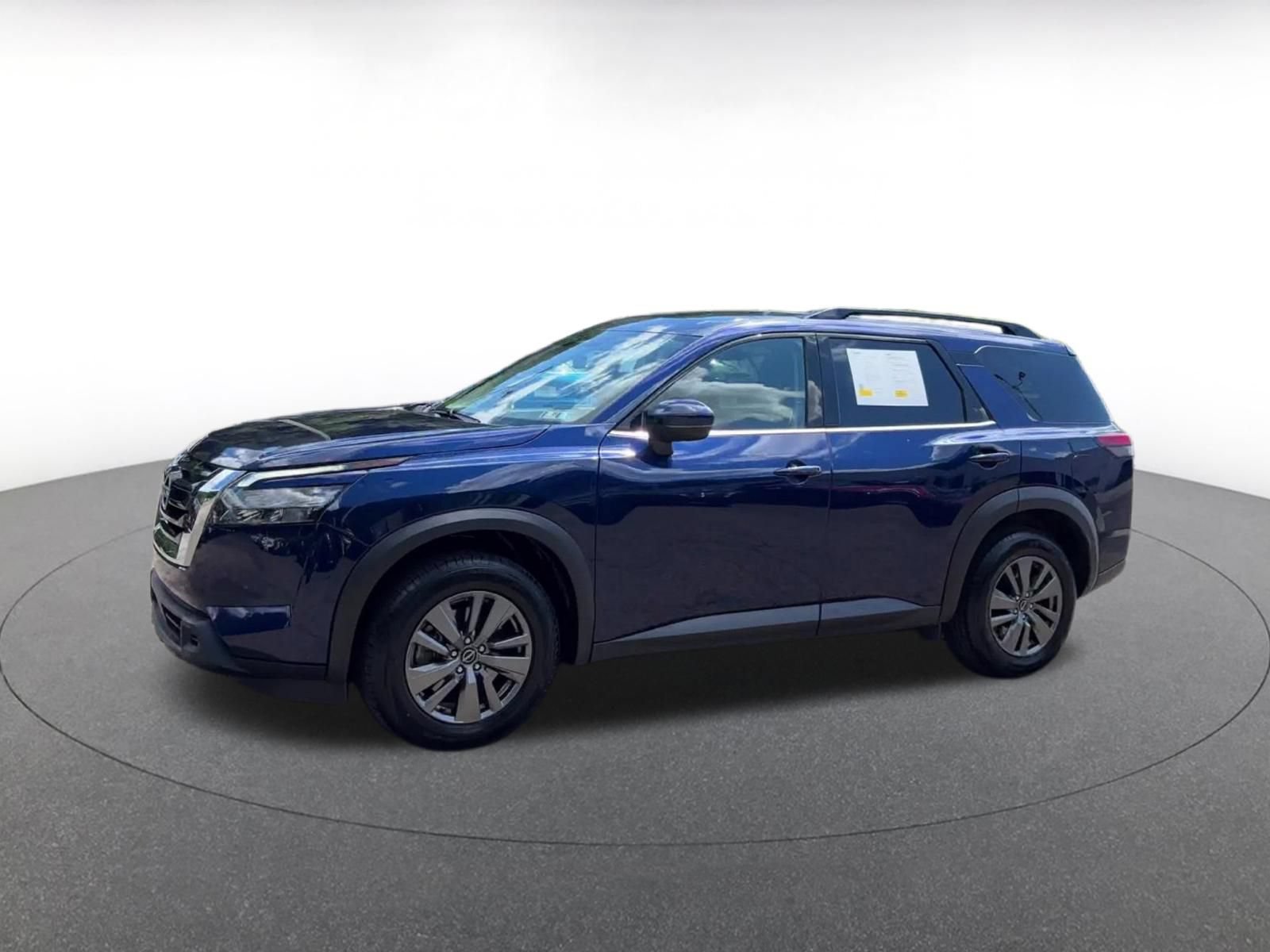 Thumbnail: 2025 Nissan Pathfinder - 8