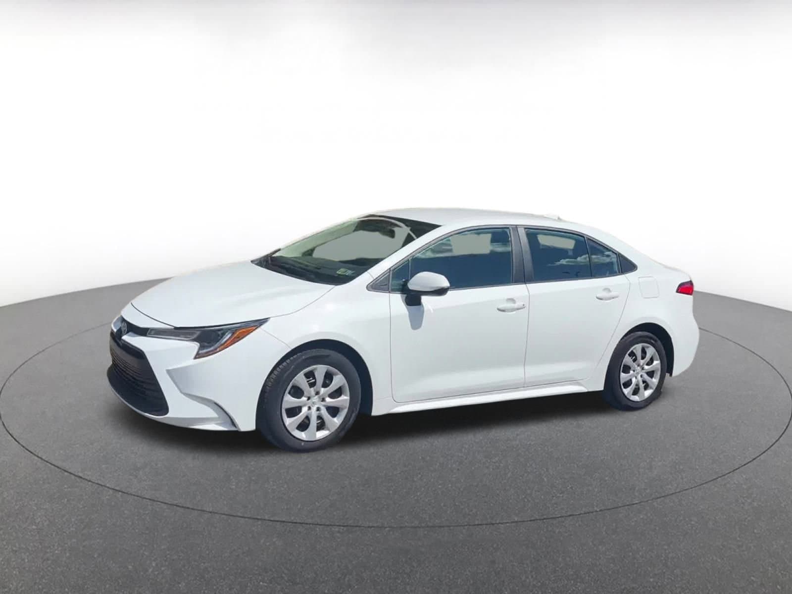 Thumbnail: 2024 Toyota Corolla - 8