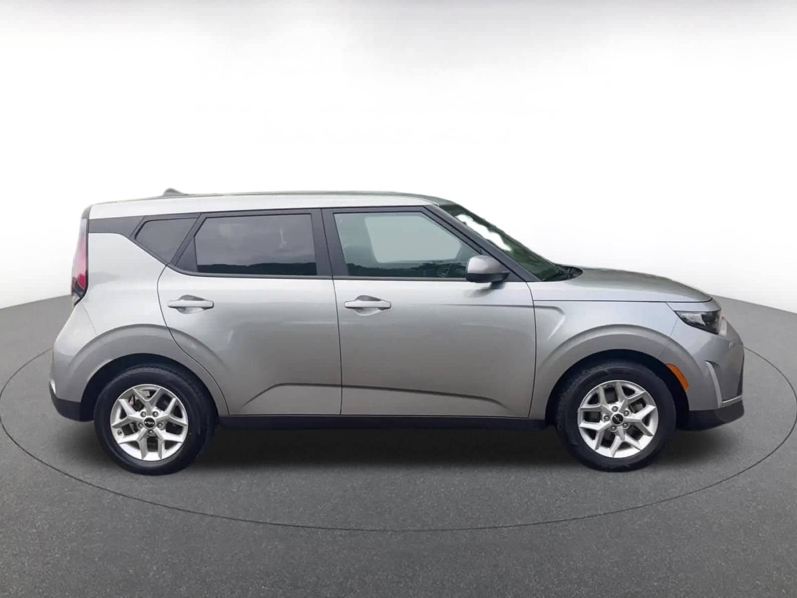 Thumbnail: 2025 Kia Soul - 16