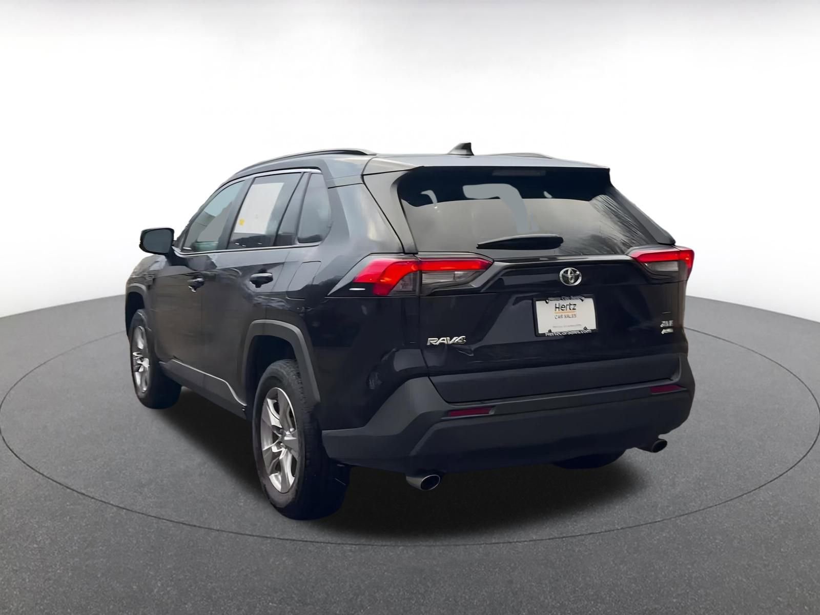 Thumbnail: 2025 Toyota RAV4 - 11