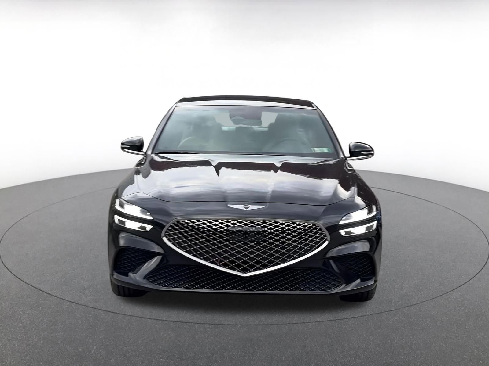 Thumbnail: 2025 Genesis G70 - 4