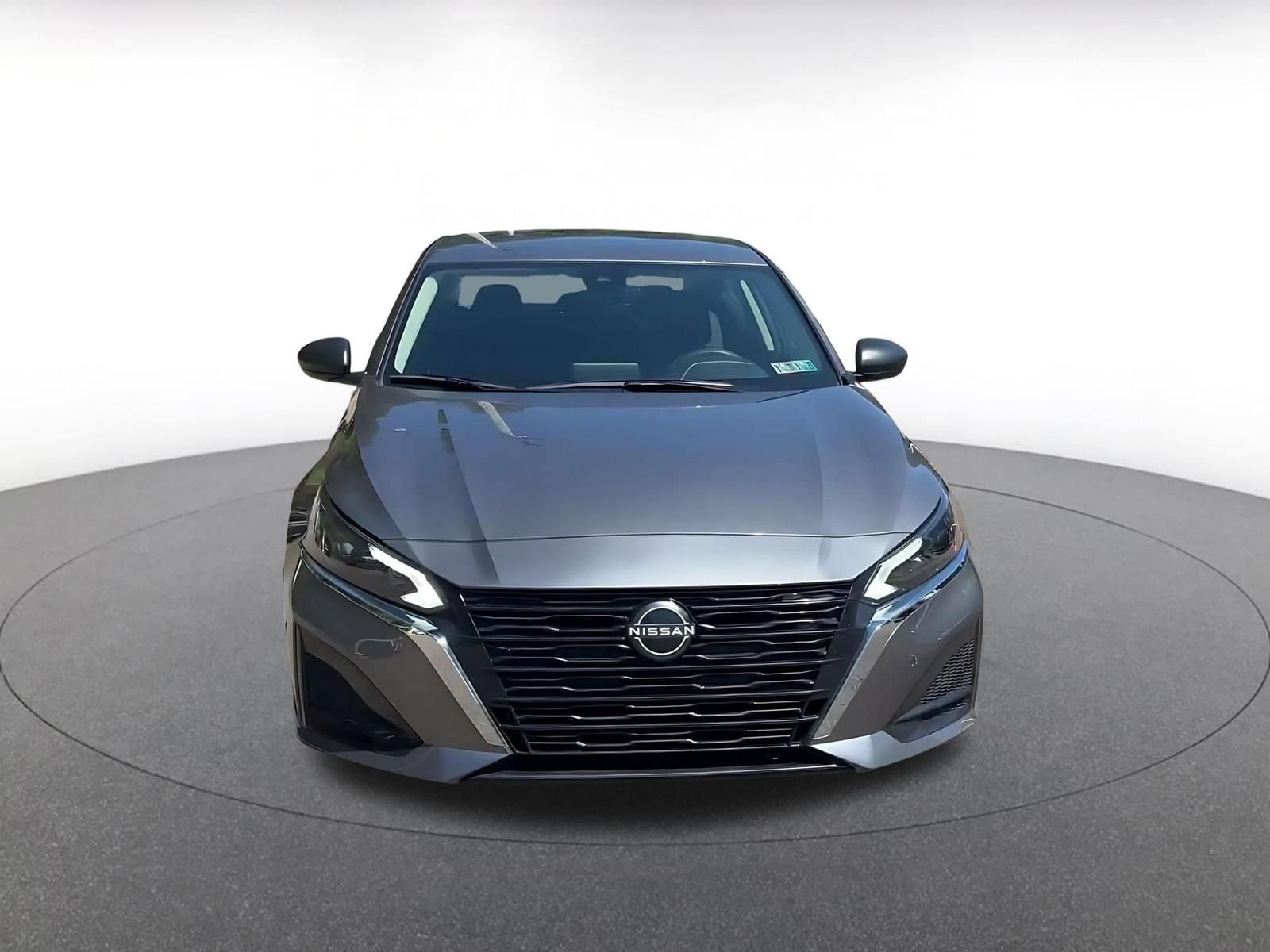 Thumbnail: 2025 Nissan Altima - 4