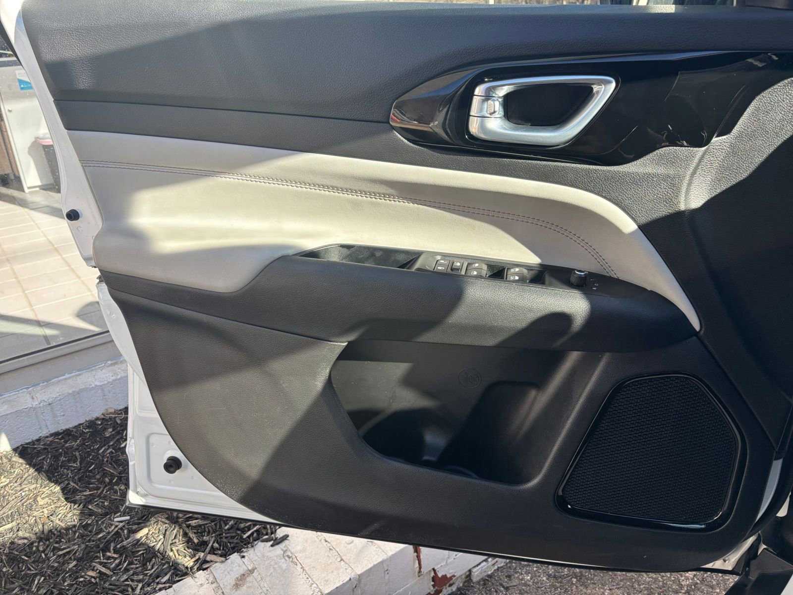 Thumbnail: 2025 Jeep Compass - 18