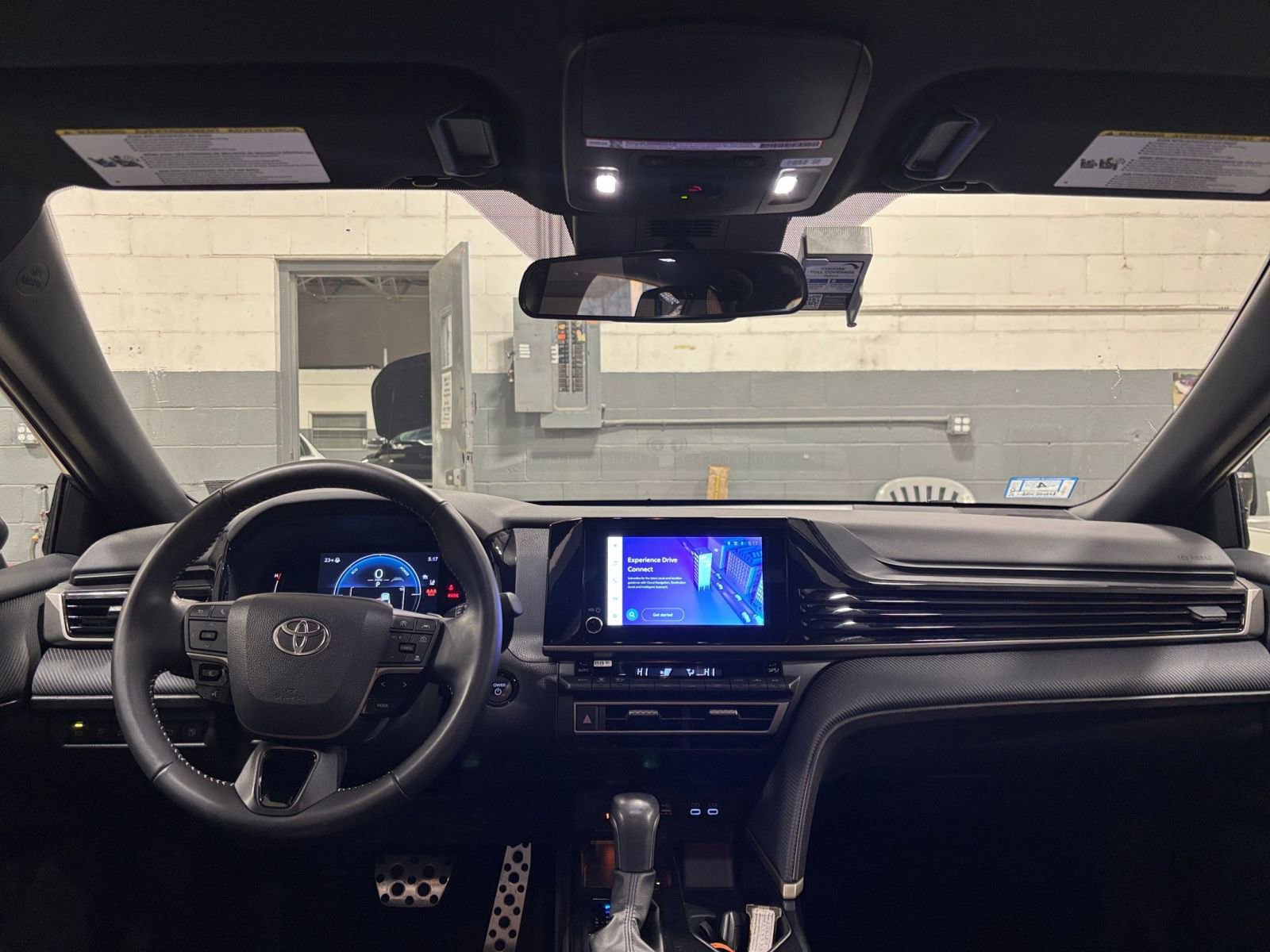 Thumbnail: 2025 Toyota Camry - 35