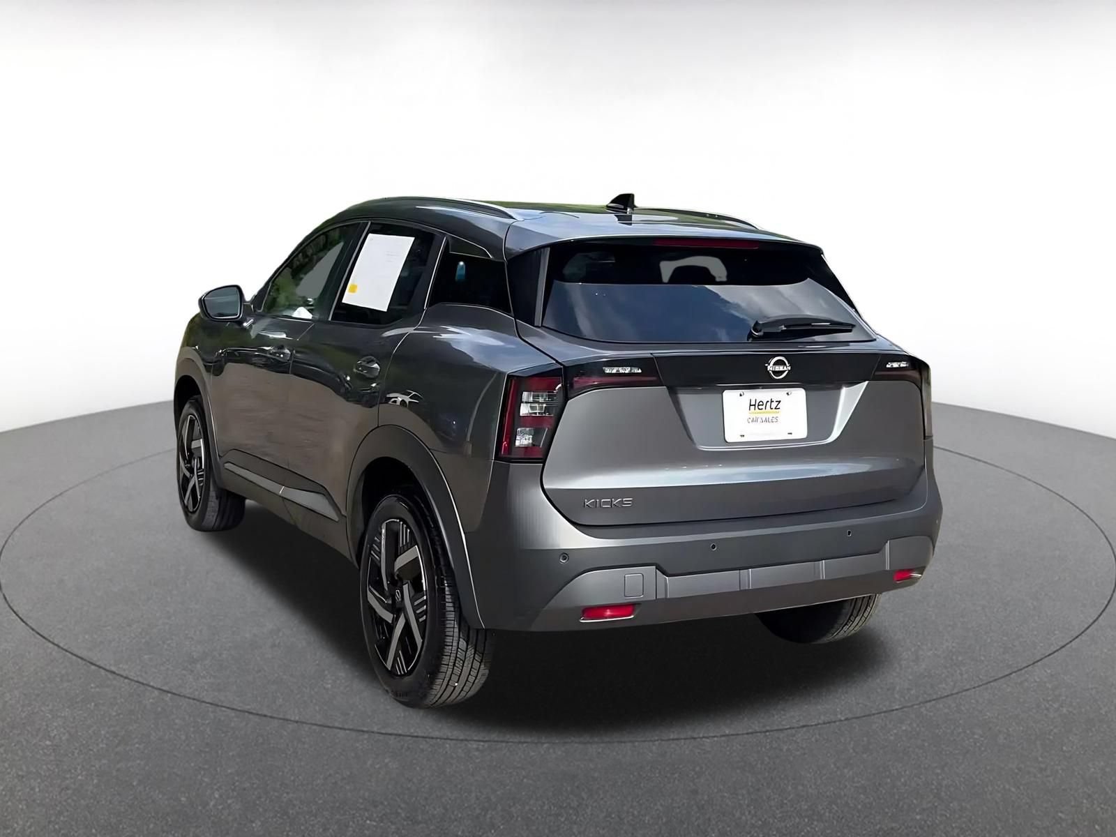 Thumbnail: 2026 Nissan Kicks - 10