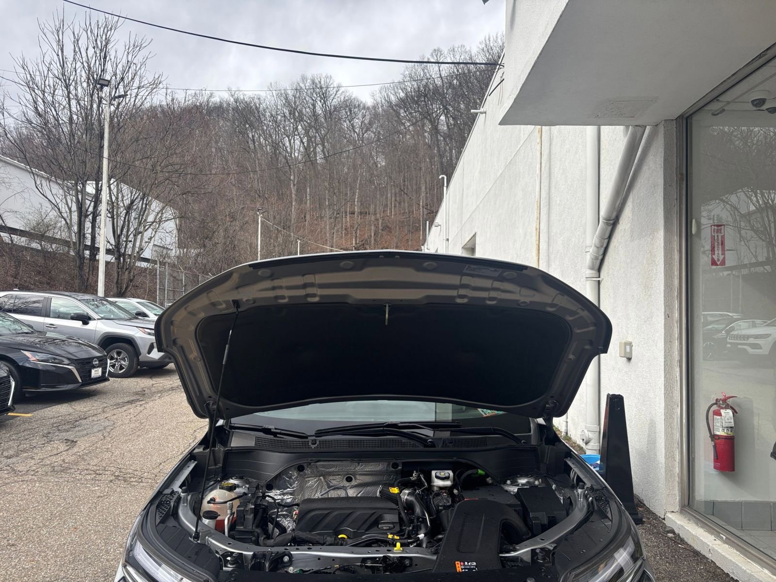 Thumbnail: 2025 Chevrolet Trax - 32