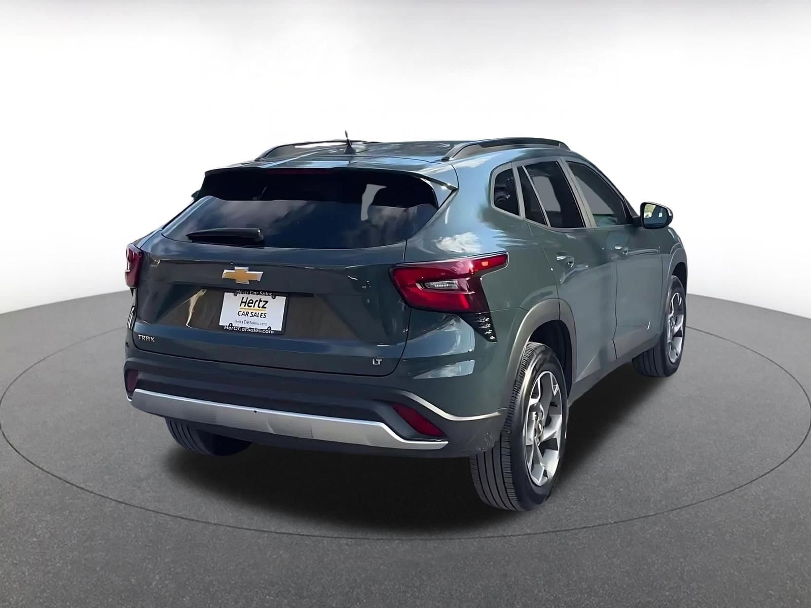 Thumbnail: 2025 Chevrolet Trax - 14