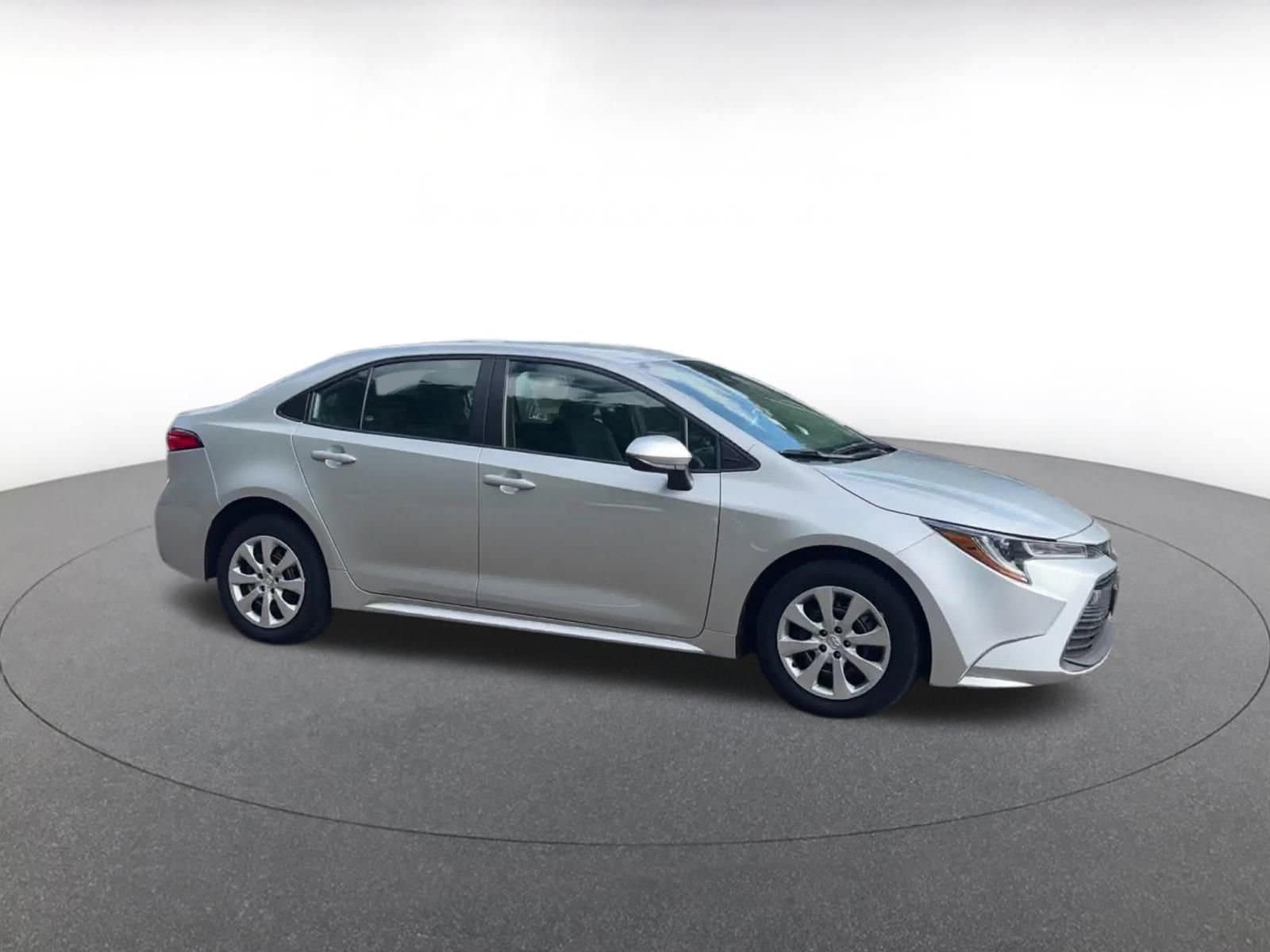 Thumbnail: 2024 Toyota Corolla - 2