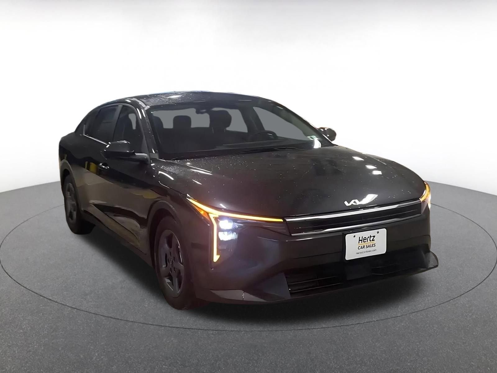 Thumbnail: 2025 Kia K4 - 3