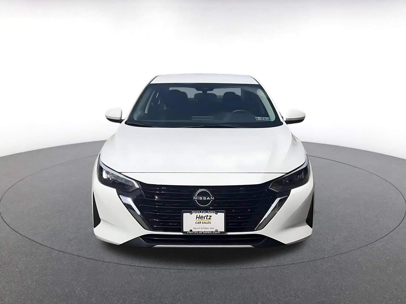 Thumbnail: 2025 Nissan Sentra - 4