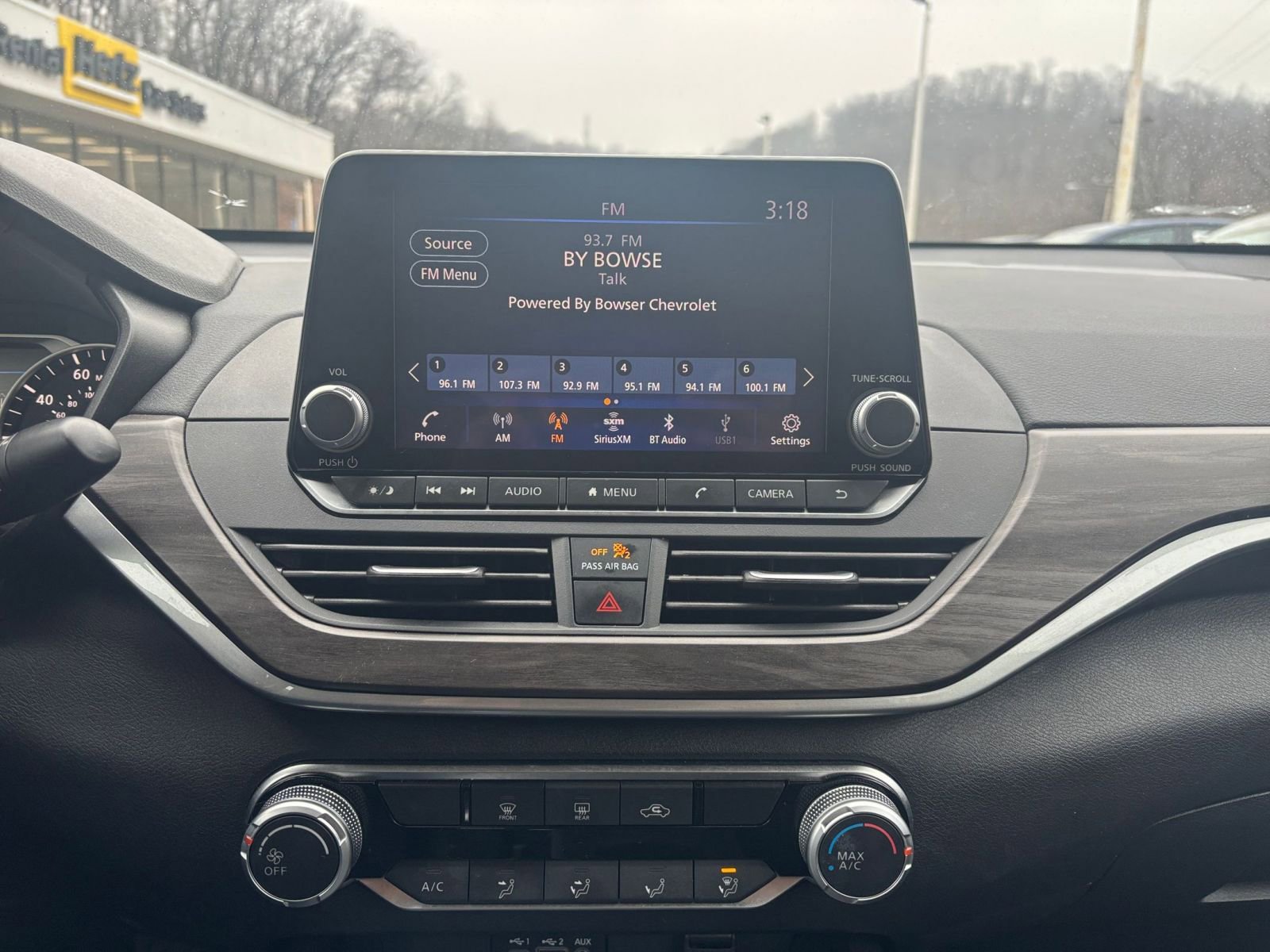 Thumbnail: 2025 Nissan Altima - 17