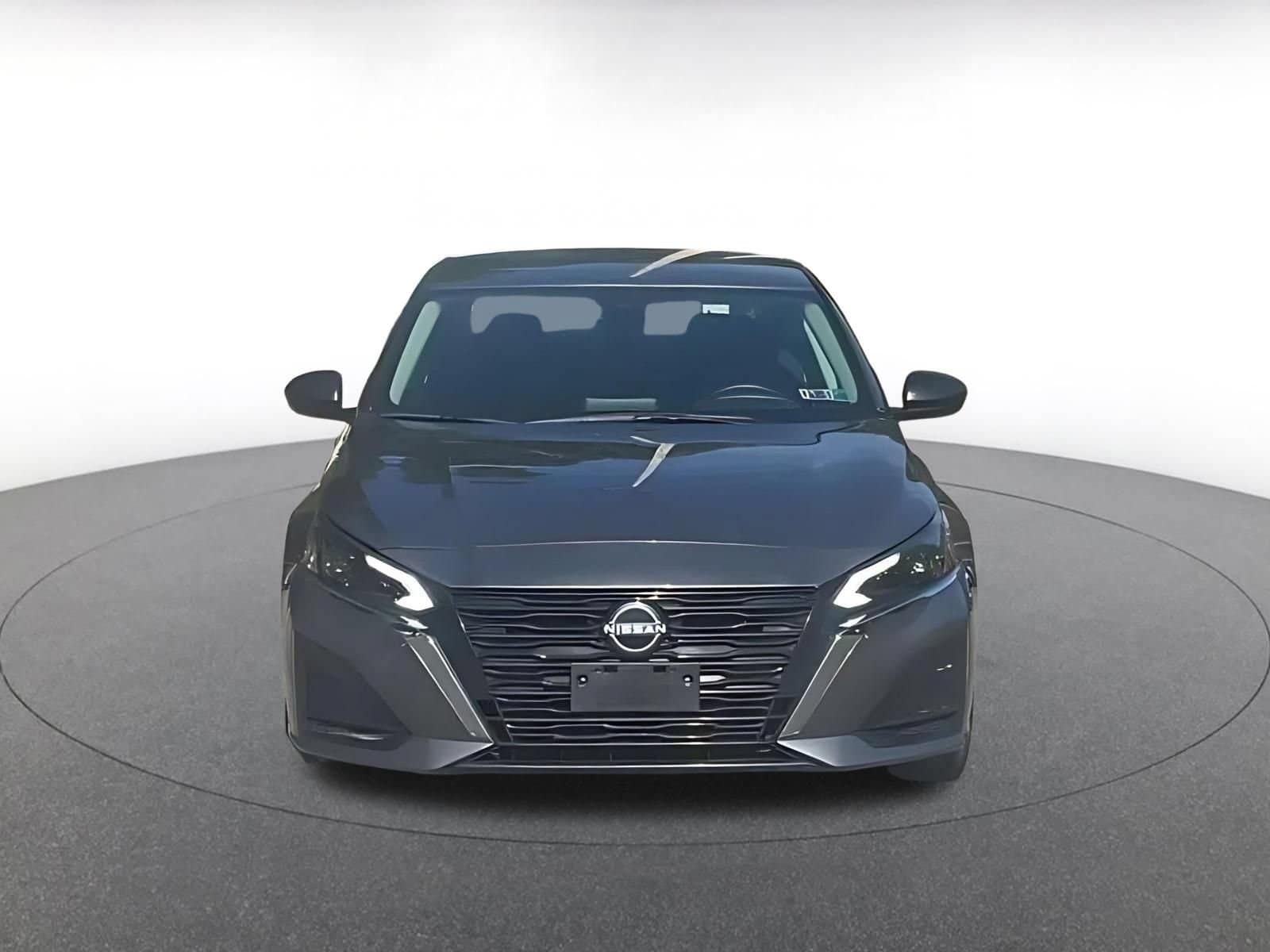 Thumbnail: 2025 Nissan Altima - 4