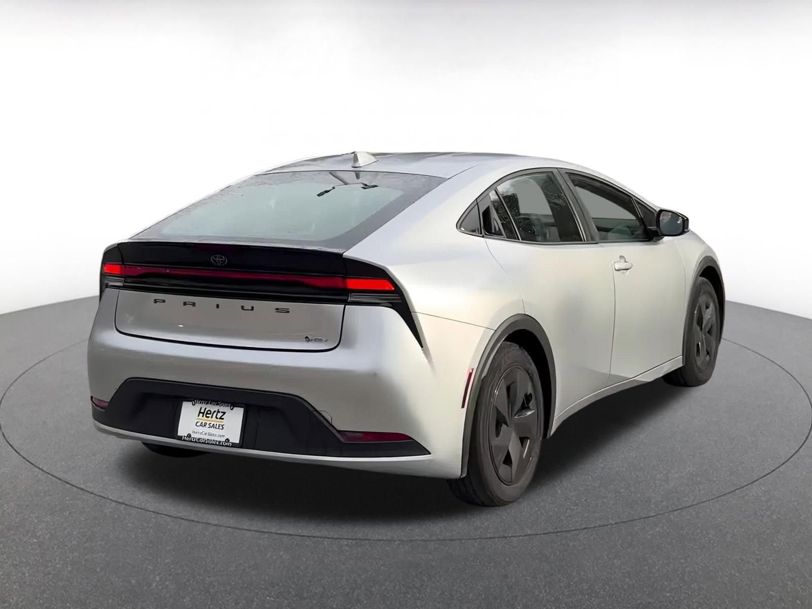 Thumbnail: 2025 Toyota Prius - 14