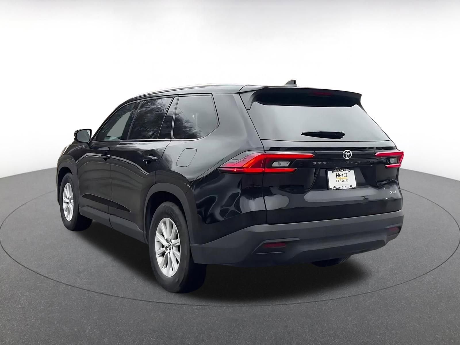 Thumbnail: 2025 Toyota Grand Highlander - 11