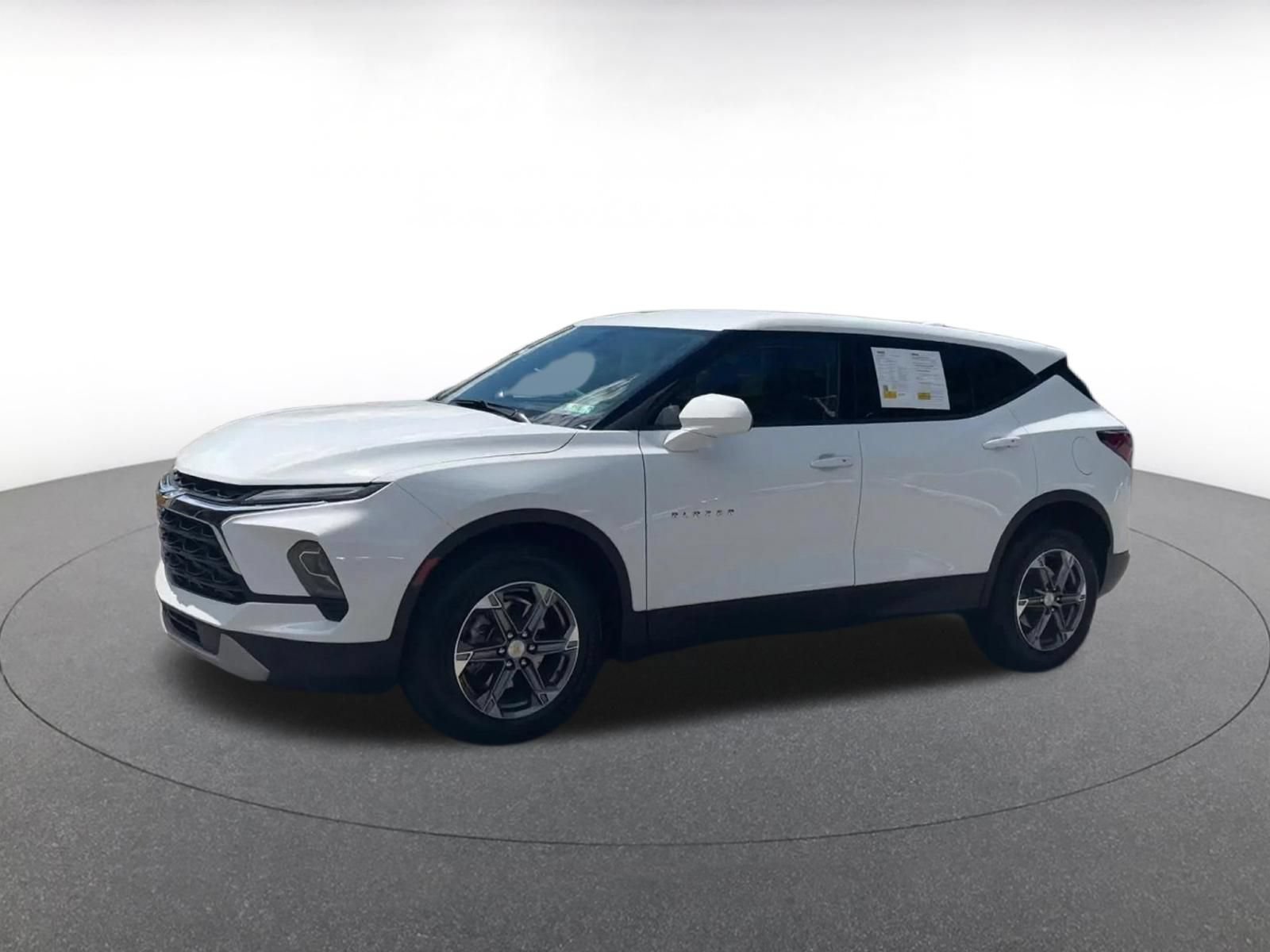 Thumbnail: 2025 Chevrolet Blazer - 9