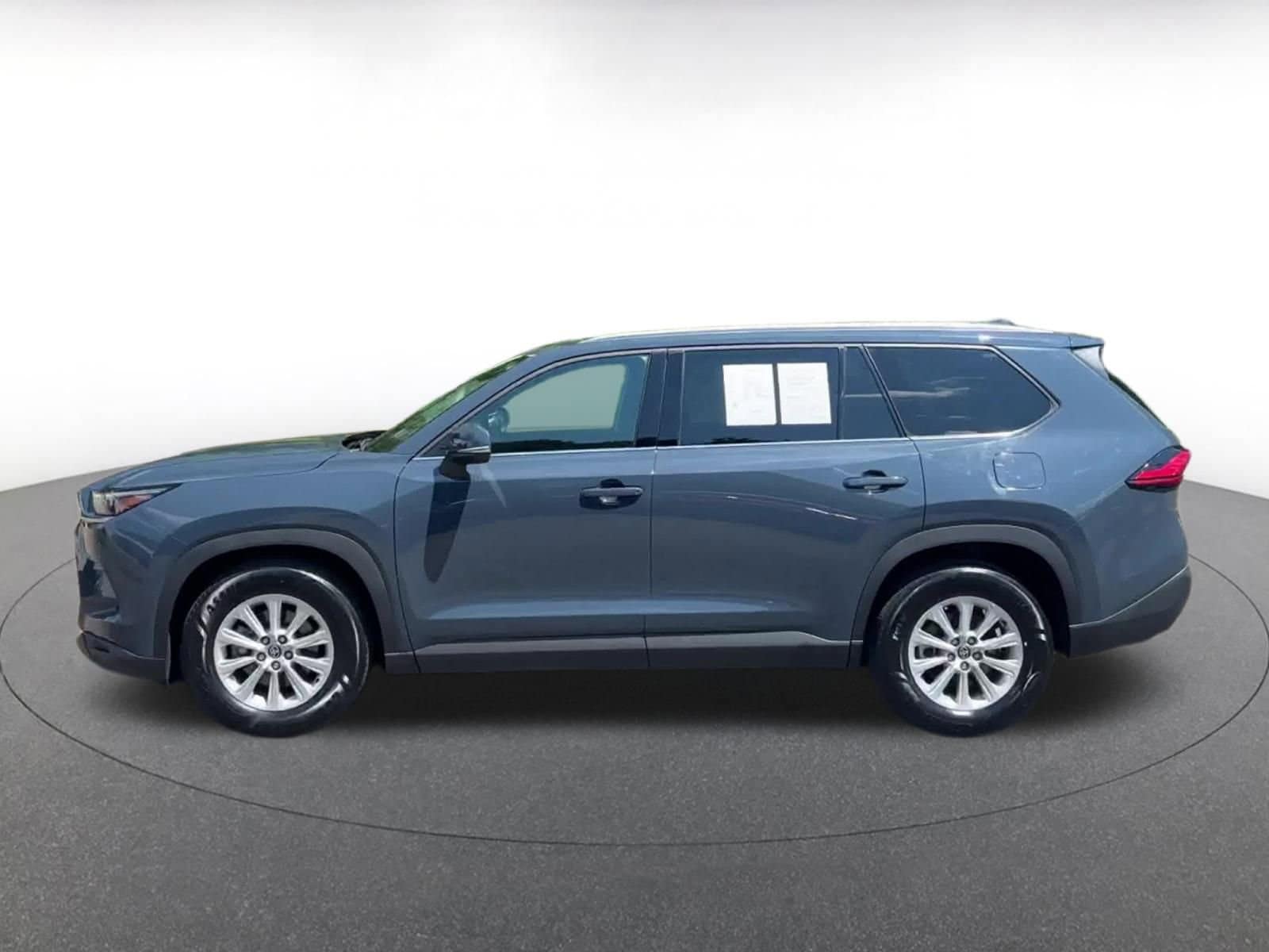 Thumbnail: 2024 Toyota Grand Highlander - 9