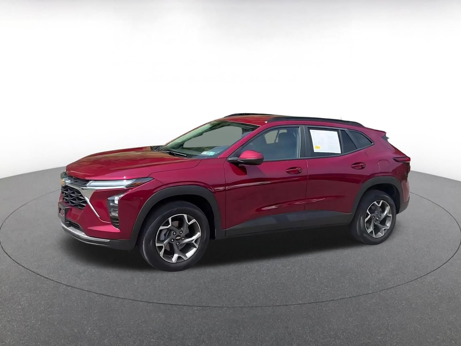 Thumbnail: 2025 Chevrolet Trax - 8