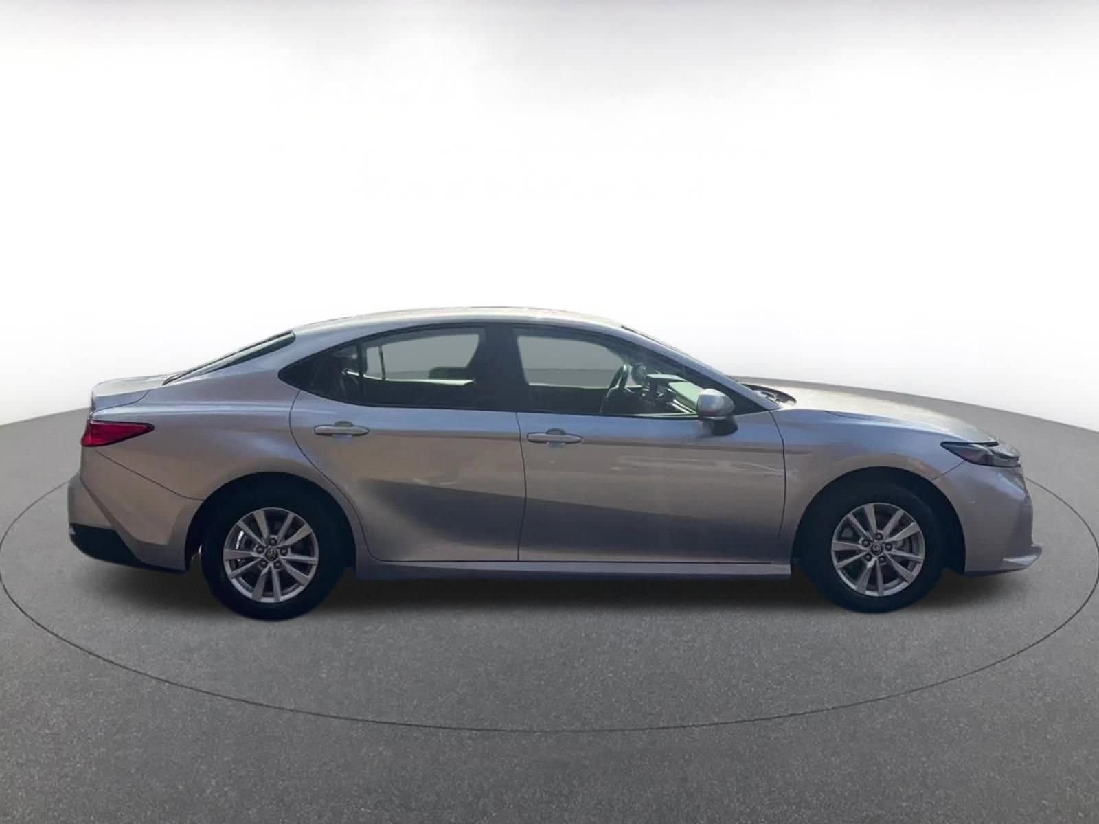 Thumbnail: 2025 Toyota Camry - 16