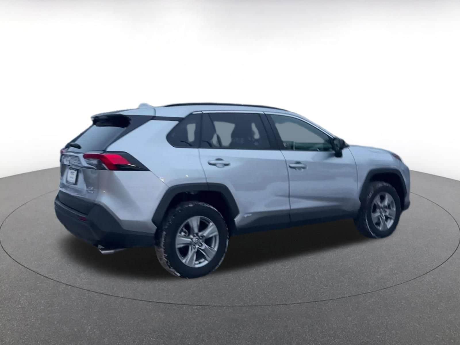 Thumbnail: 2025 Toyota RAV4 - 15