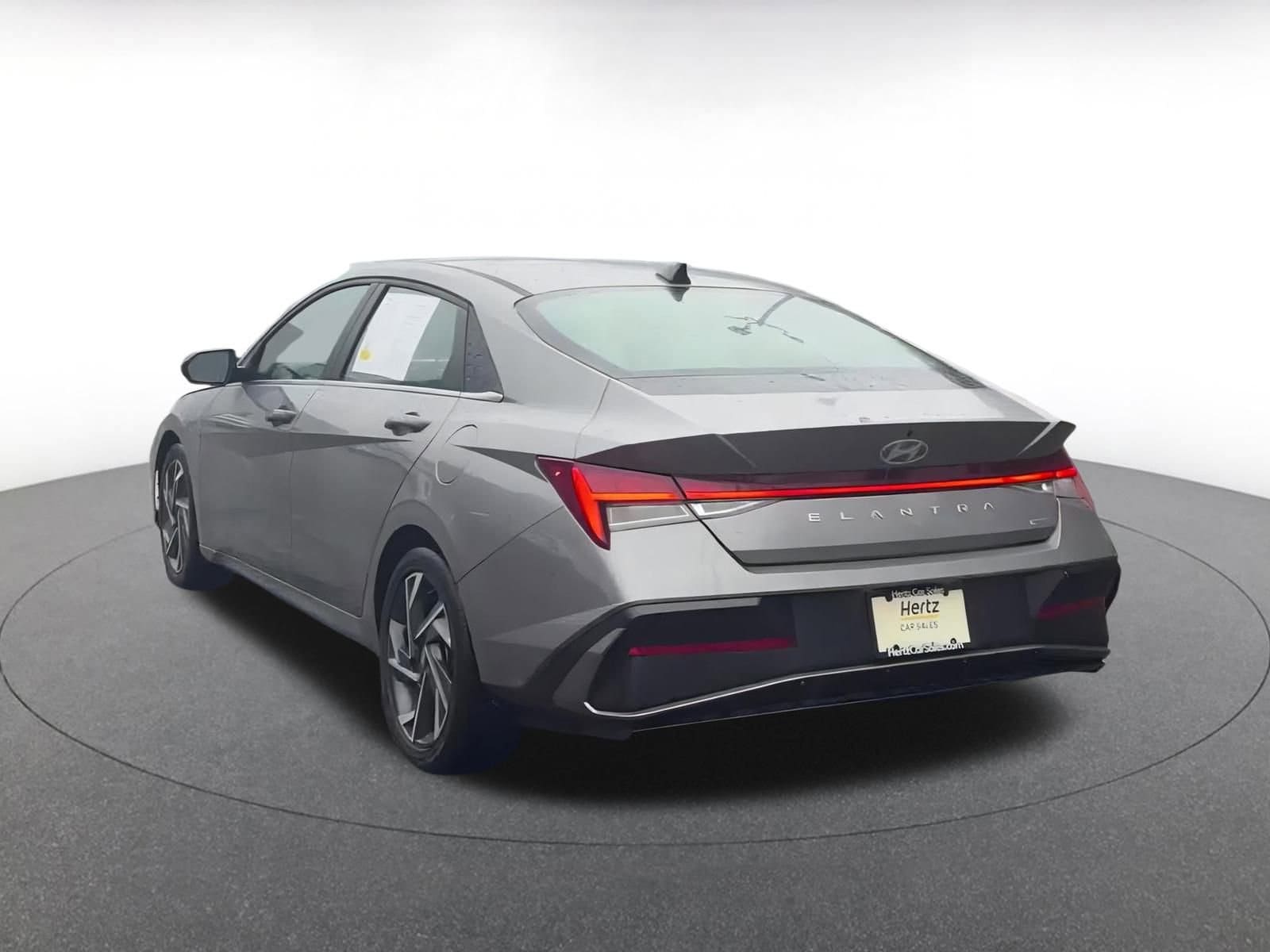 Thumbnail: 2025 Hyundai Elantra - 11