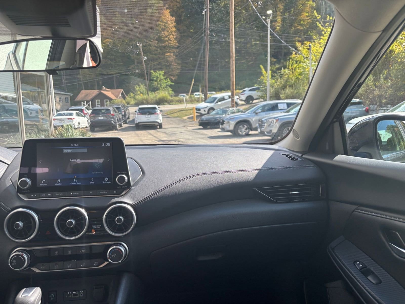 Thumbnail: 2024 Nissan Sentra - 33