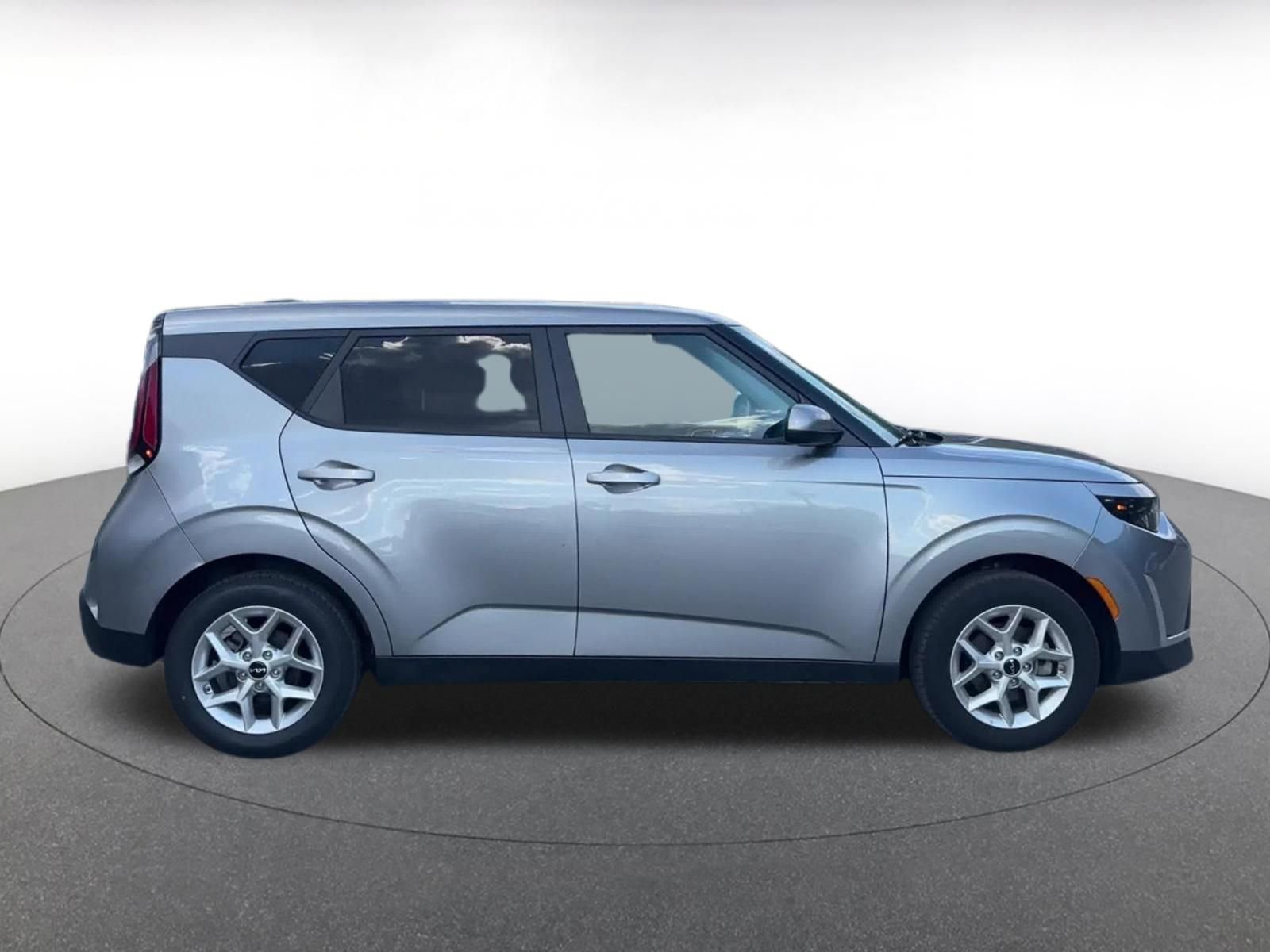 Thumbnail: 2025 Kia Soul - 17