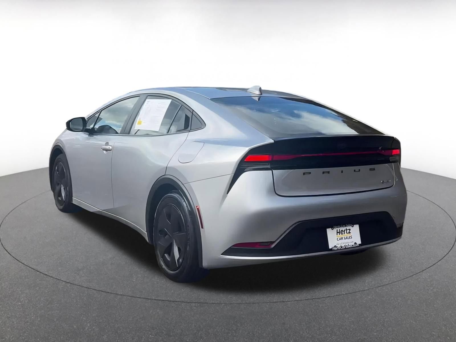 Thumbnail: 2025 Toyota Prius - 11