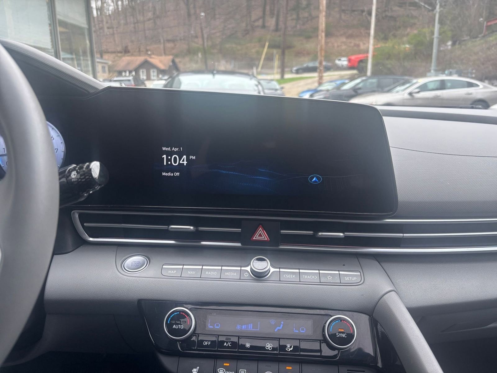 Thumbnail: 2025 Hyundai Elantra - 17