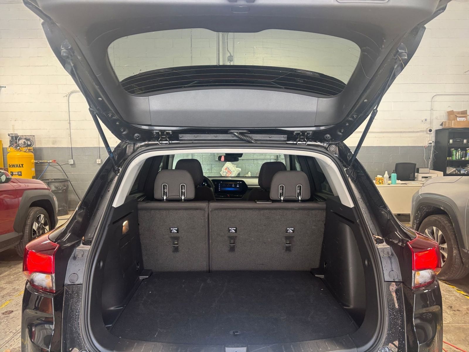 Thumbnail: 2025 Chevrolet TrailBlazer - 29