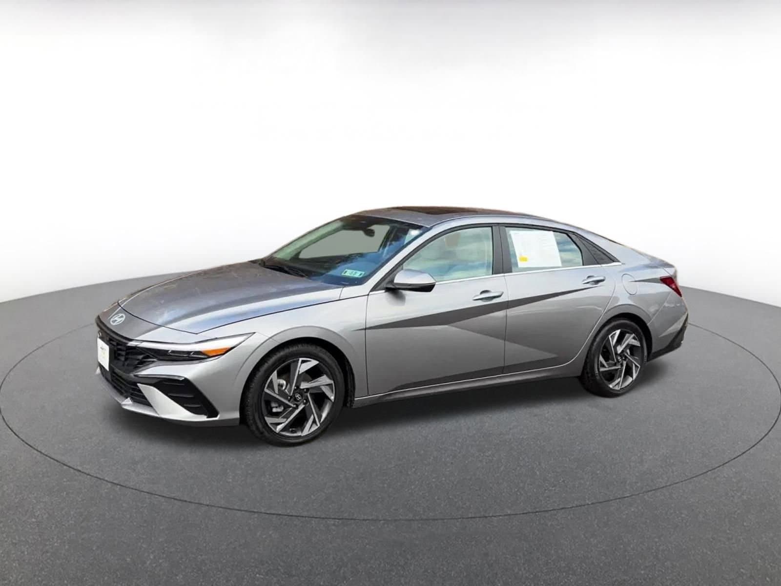 Thumbnail: 2025 Hyundai Elantra - 8