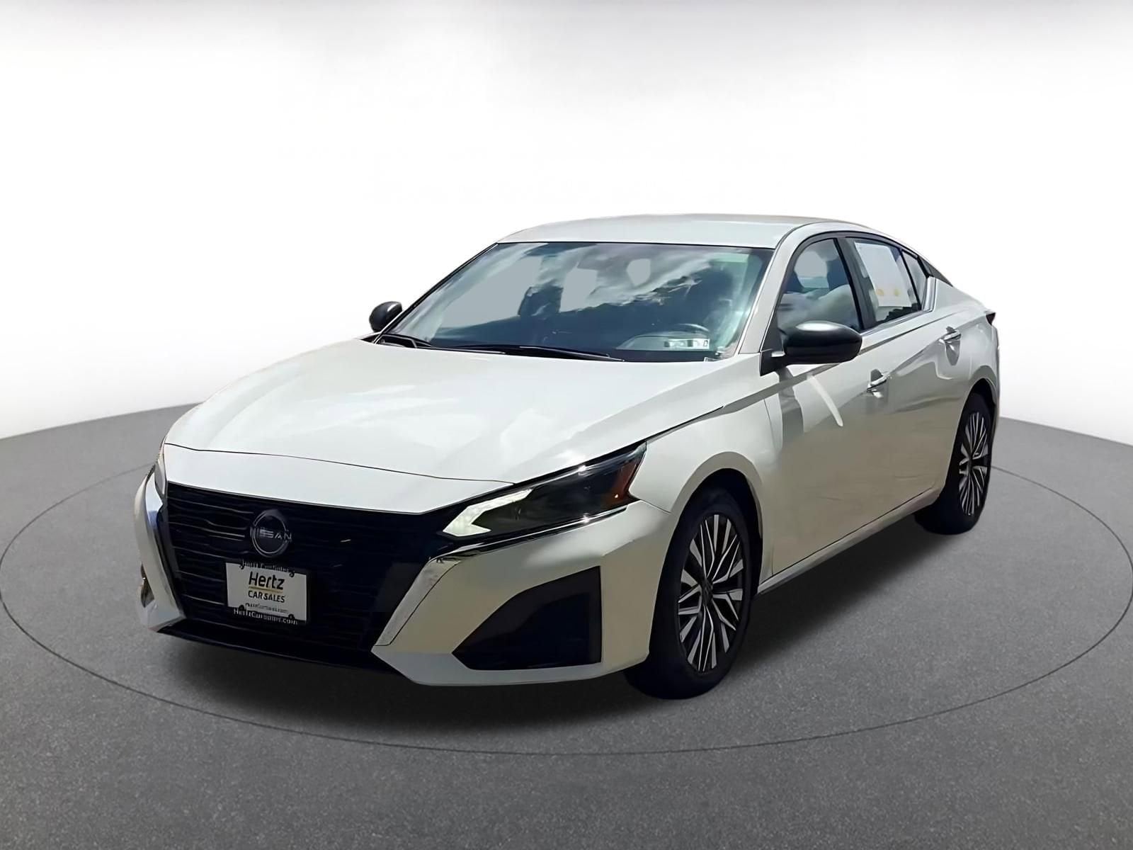 Thumbnail: 2025 Nissan Altima - 7