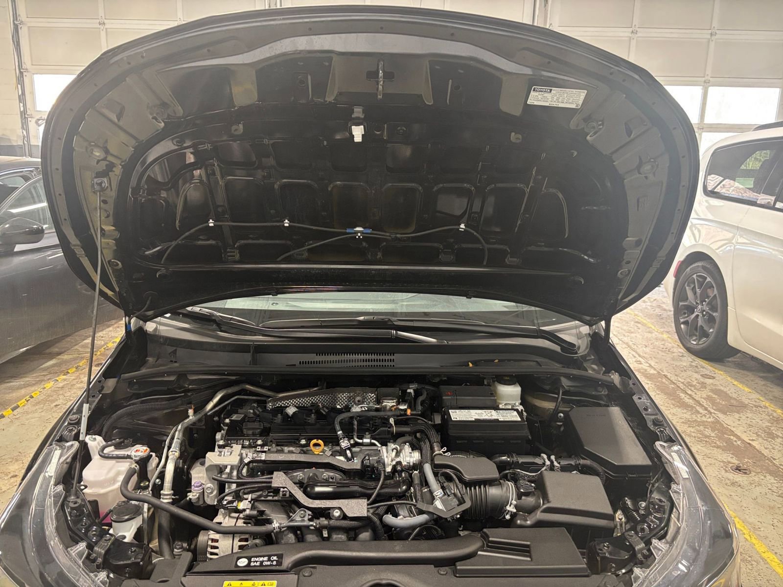 Thumbnail: 2025 Toyota Corolla - 32