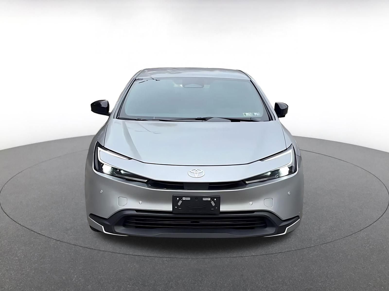 Thumbnail: 2025 Toyota Prius - 4