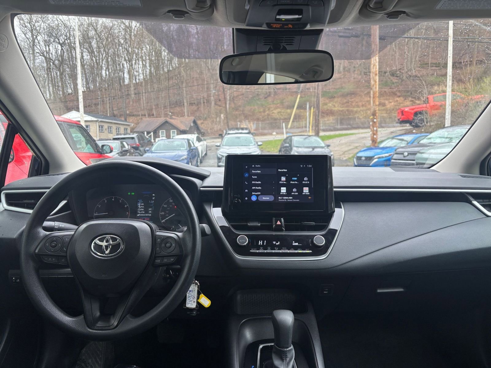 Thumbnail: 2025 Toyota Corolla - 32