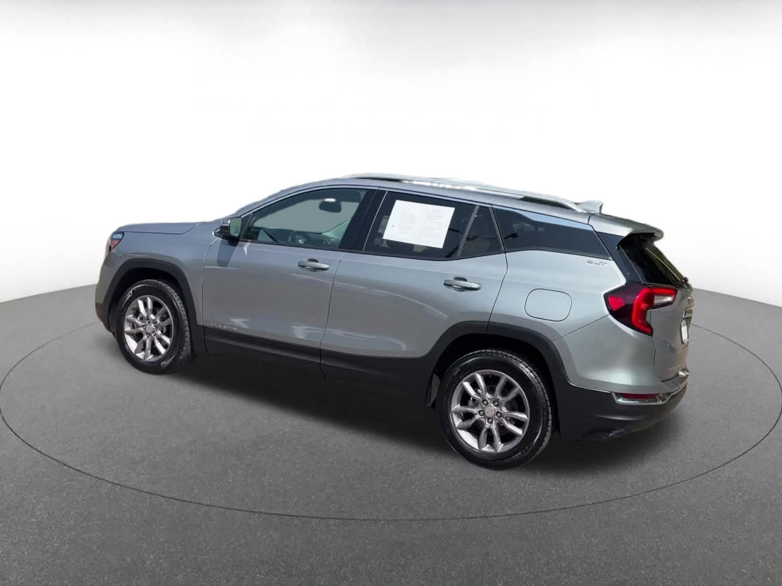 Thumbnail: 2024 GMC Terrain - 10