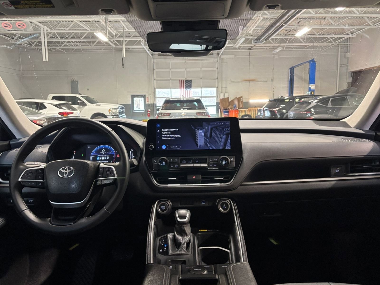 Thumbnail: 2025 Toyota Grand Highlander - 35