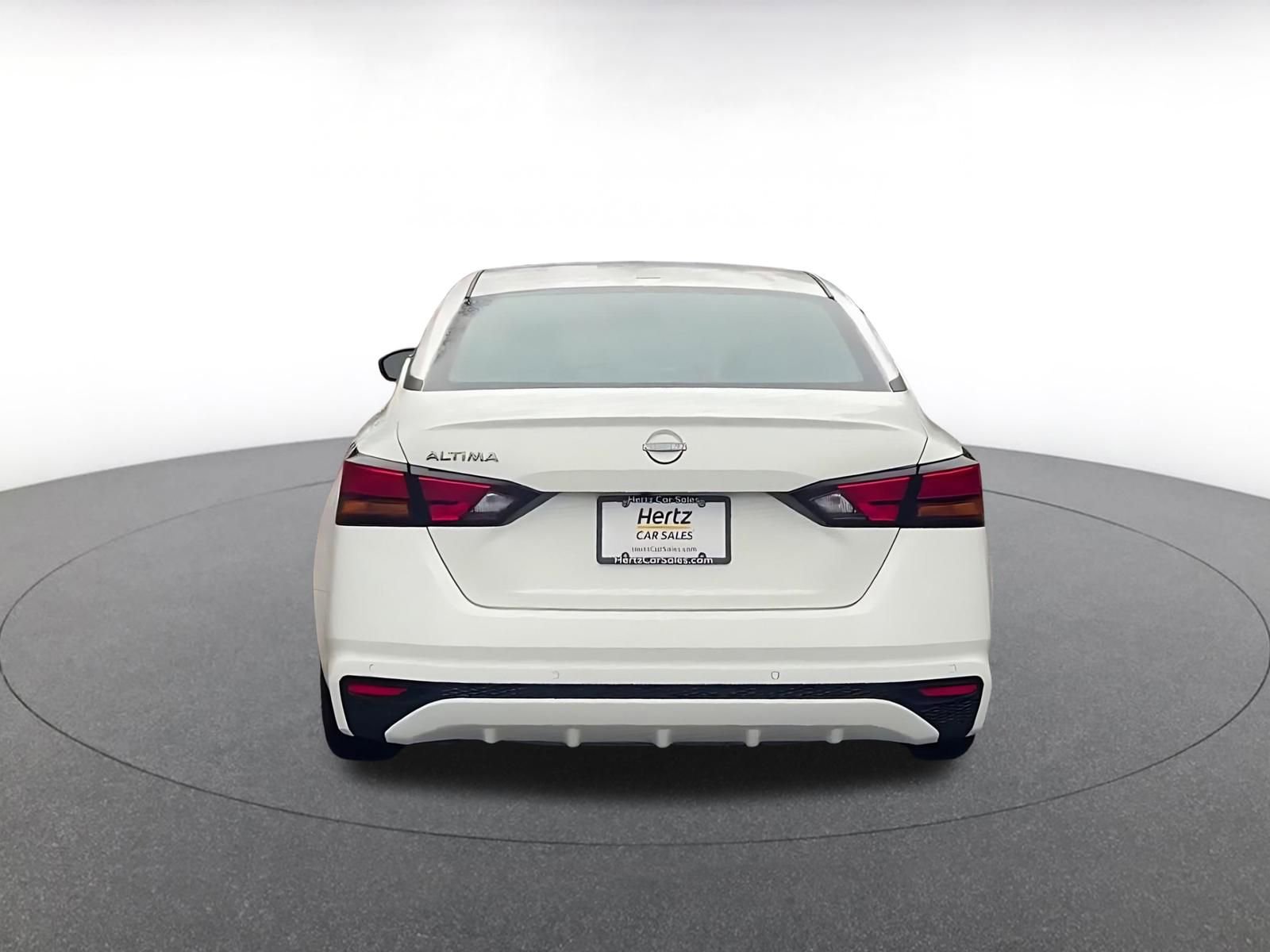 Thumbnail: 2025 Nissan Altima - 12