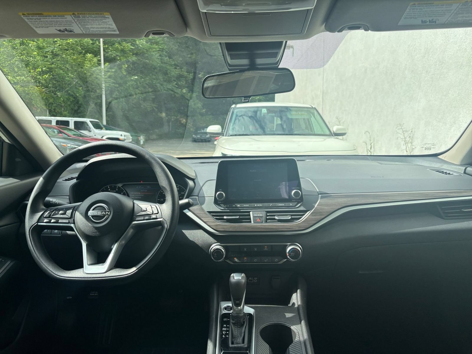 Thumbnail: 2025 Nissan Altima - 34