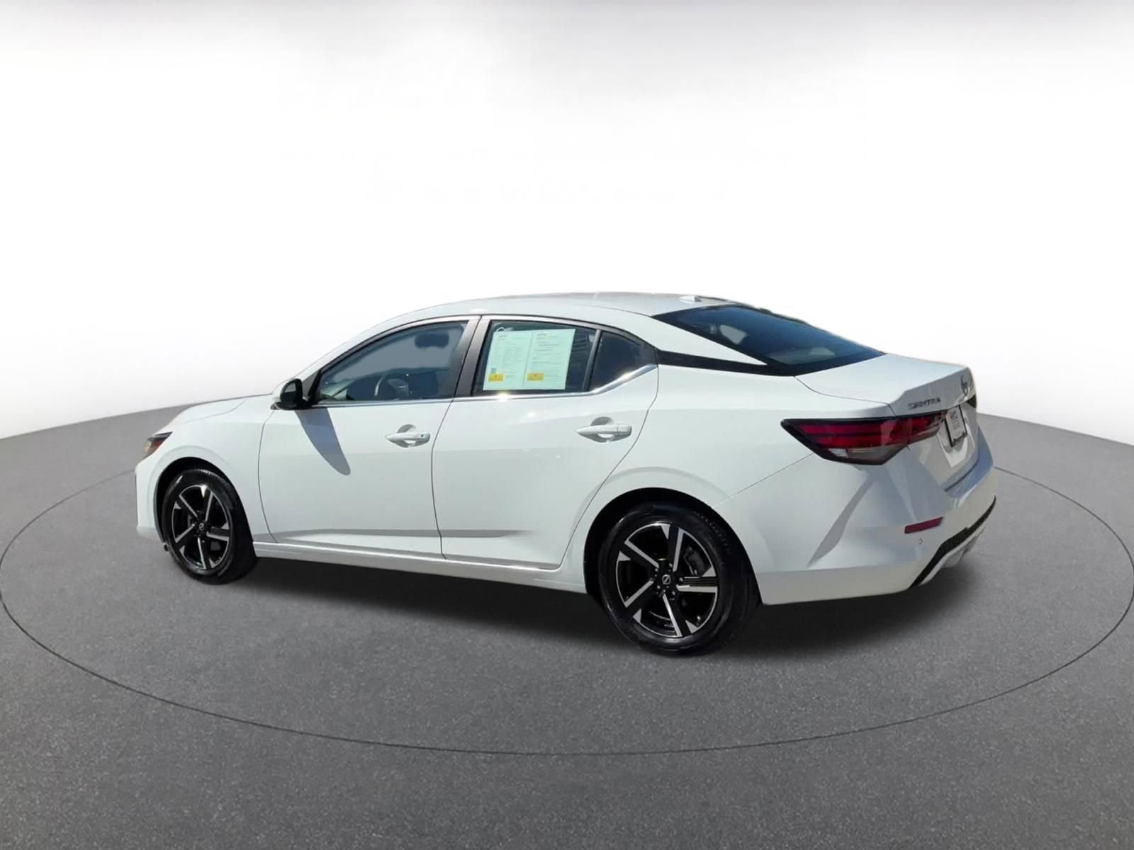 Thumbnail: 2025 Nissan Sentra - 10