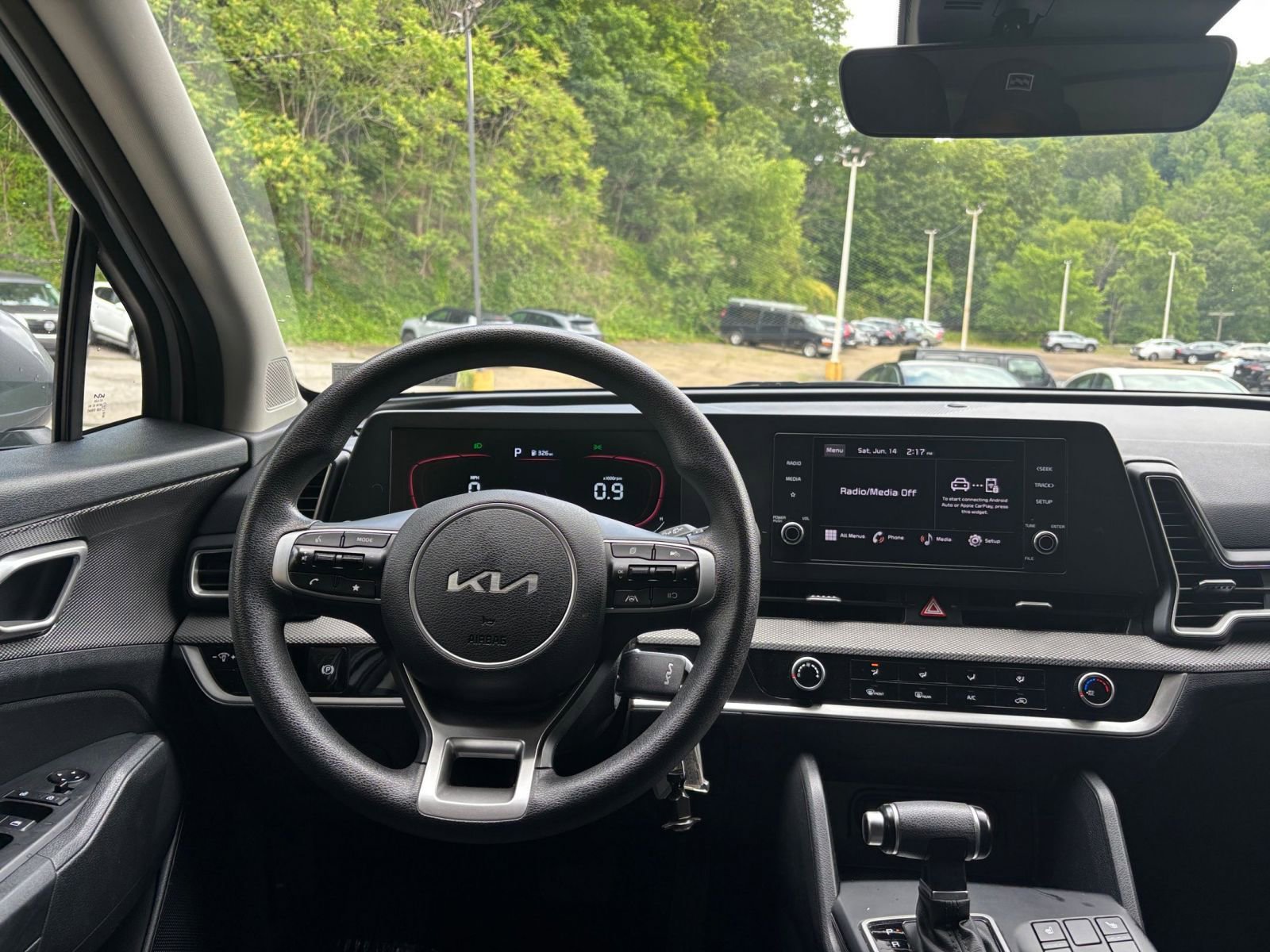 Thumbnail: 2023 Kia Sportage - 32