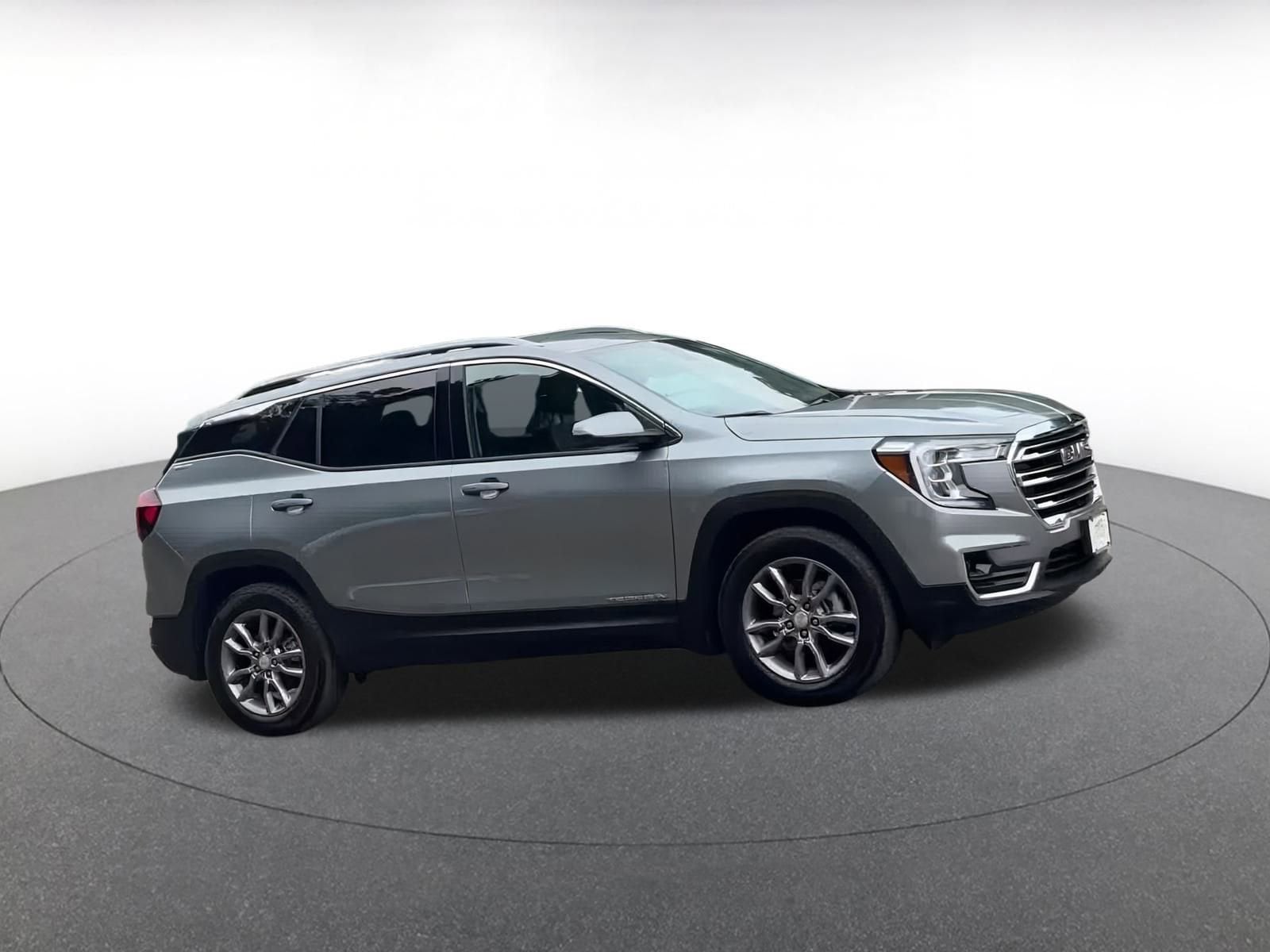 Thumbnail: 2024 GMC Terrain - 2