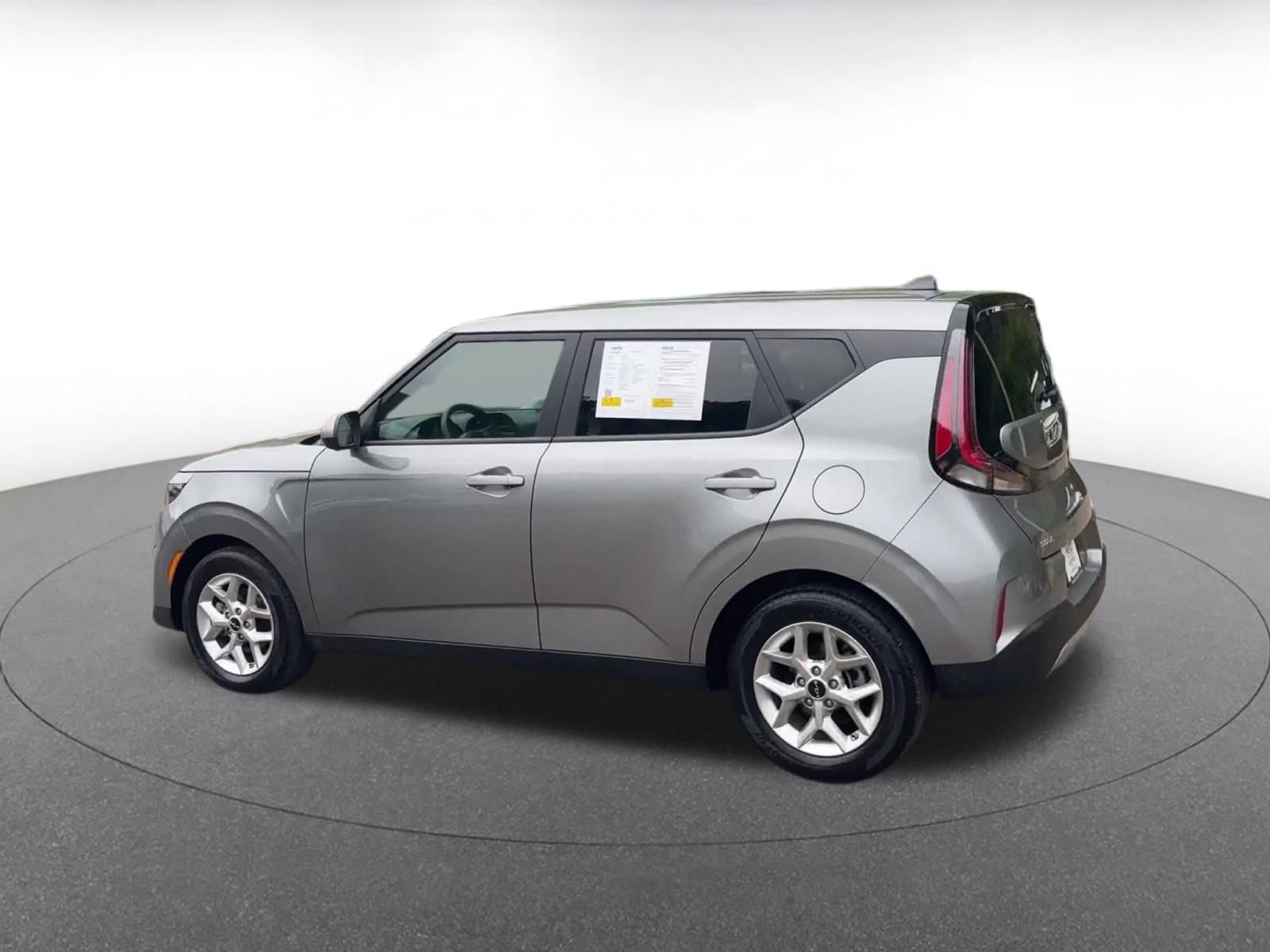 Thumbnail: 2025 Kia Soul - 10