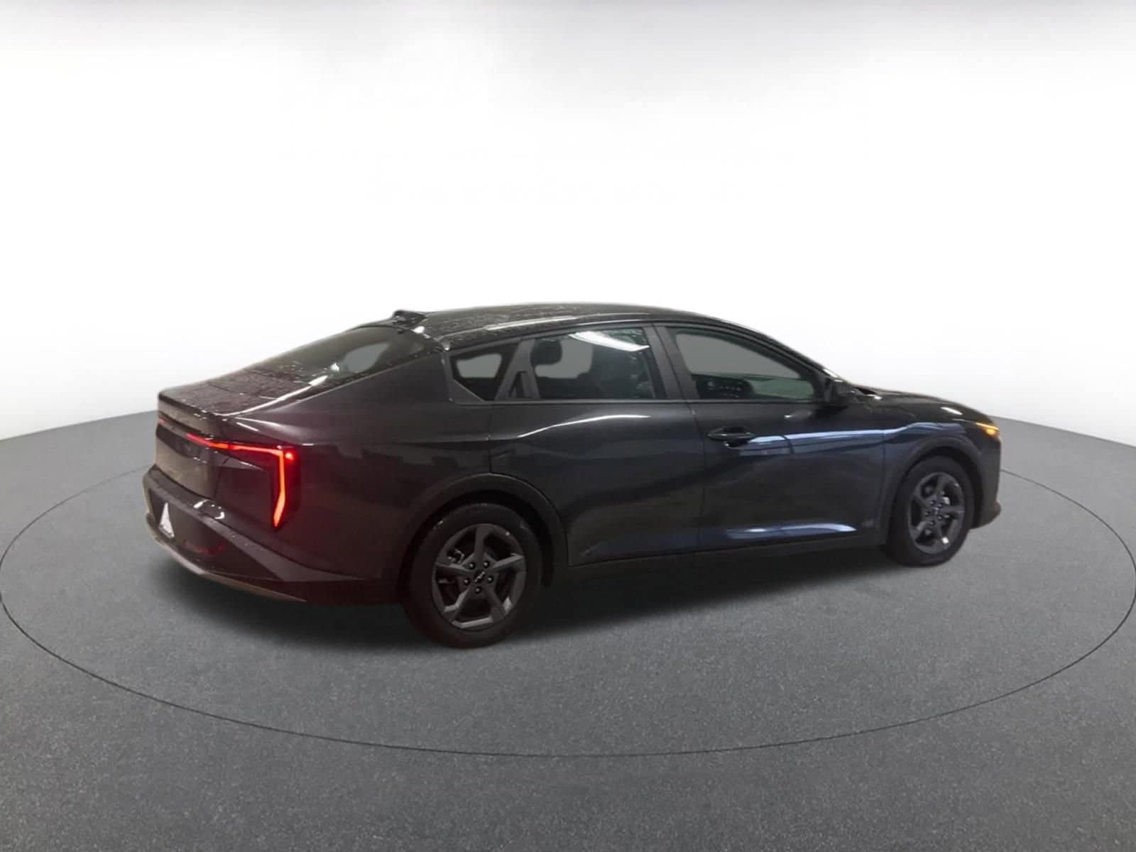 Thumbnail: 2025 Kia K4 - 14