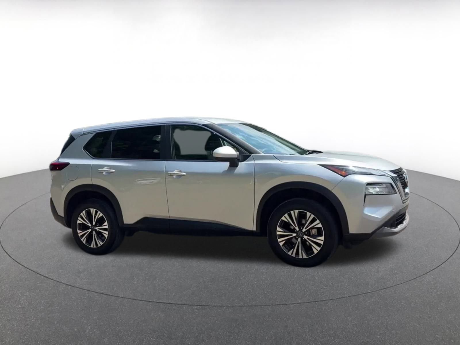 Thumbnail: 2023 Nissan Rogue - 2