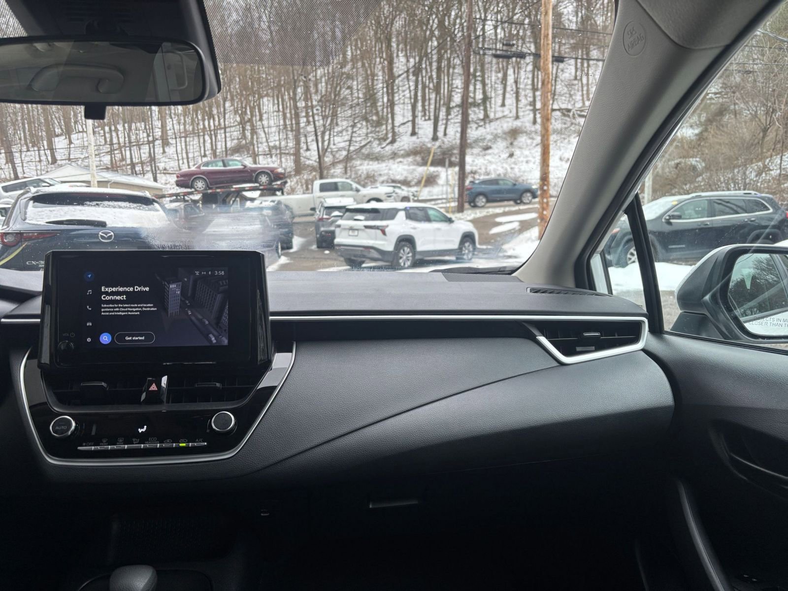 Thumbnail: 2025 Toyota Corolla - 34