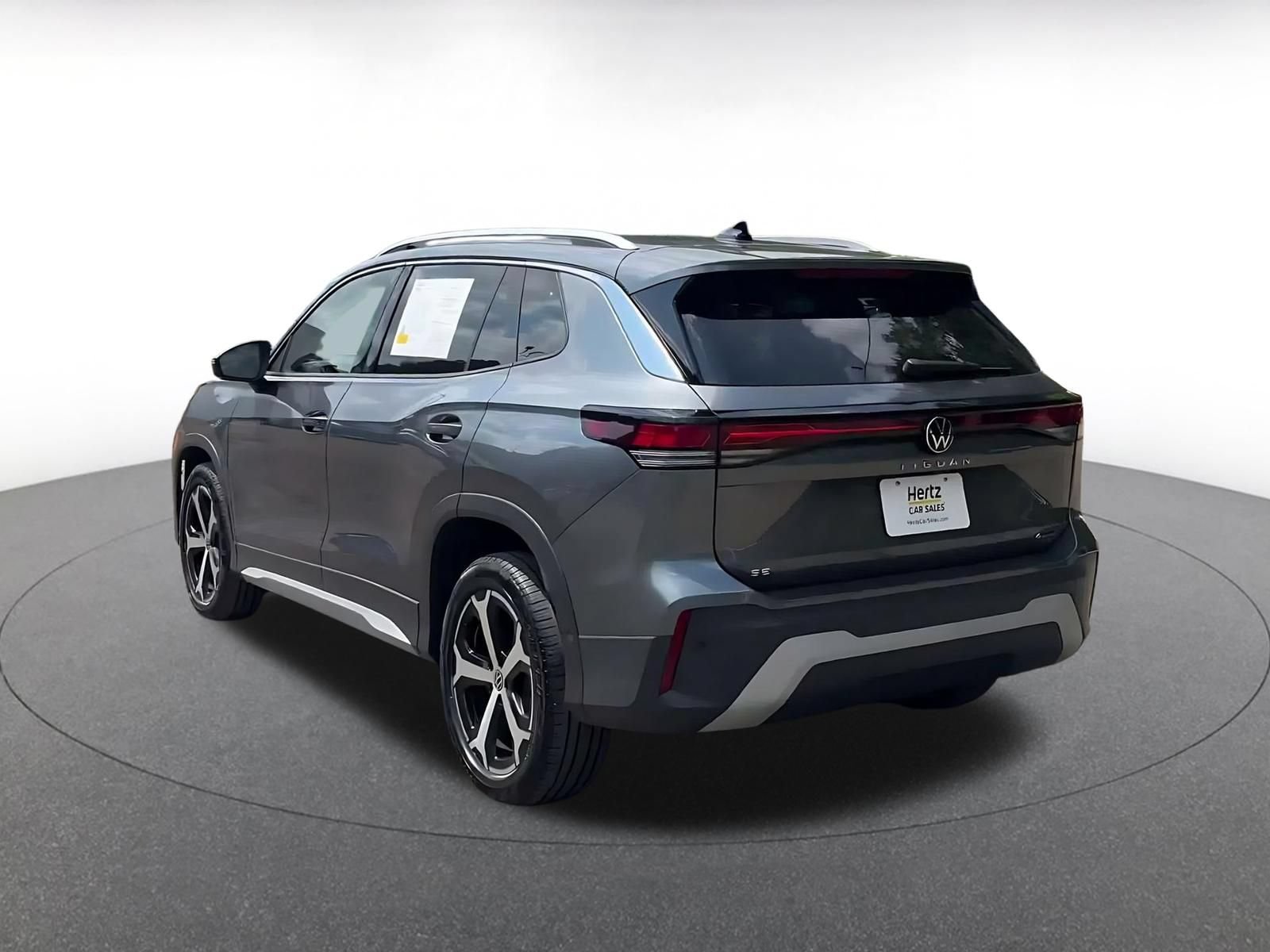 Thumbnail: 2026 Volkswagen Tiguan - 9