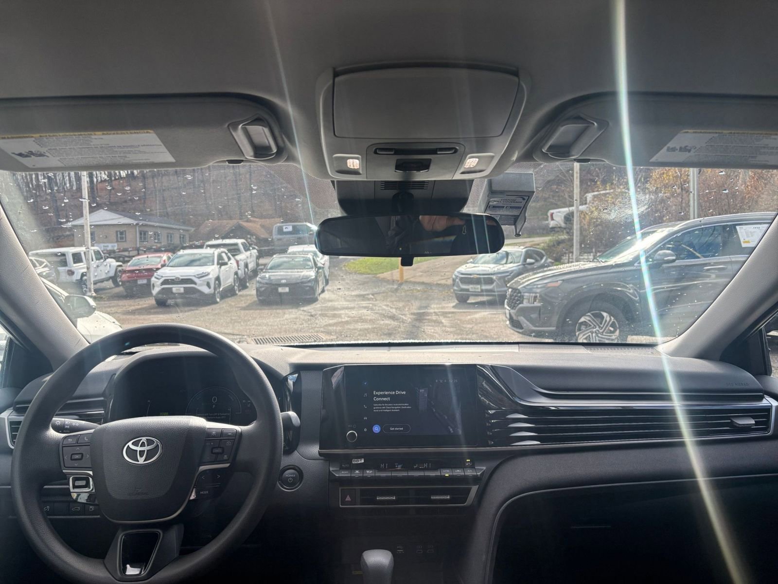 Thumbnail: 2025 Toyota Camry - 32