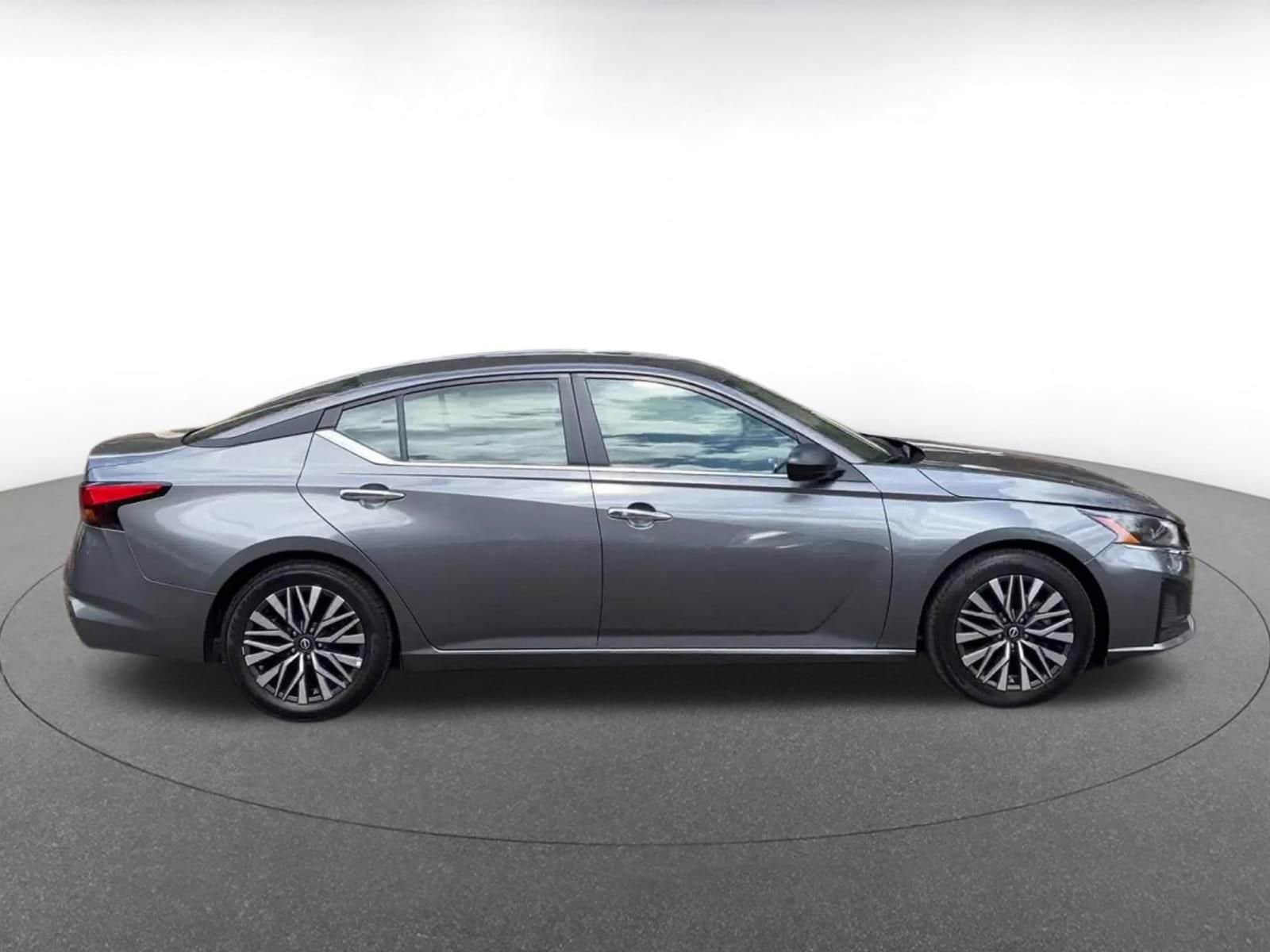 Thumbnail: 2025 Nissan Altima - 16