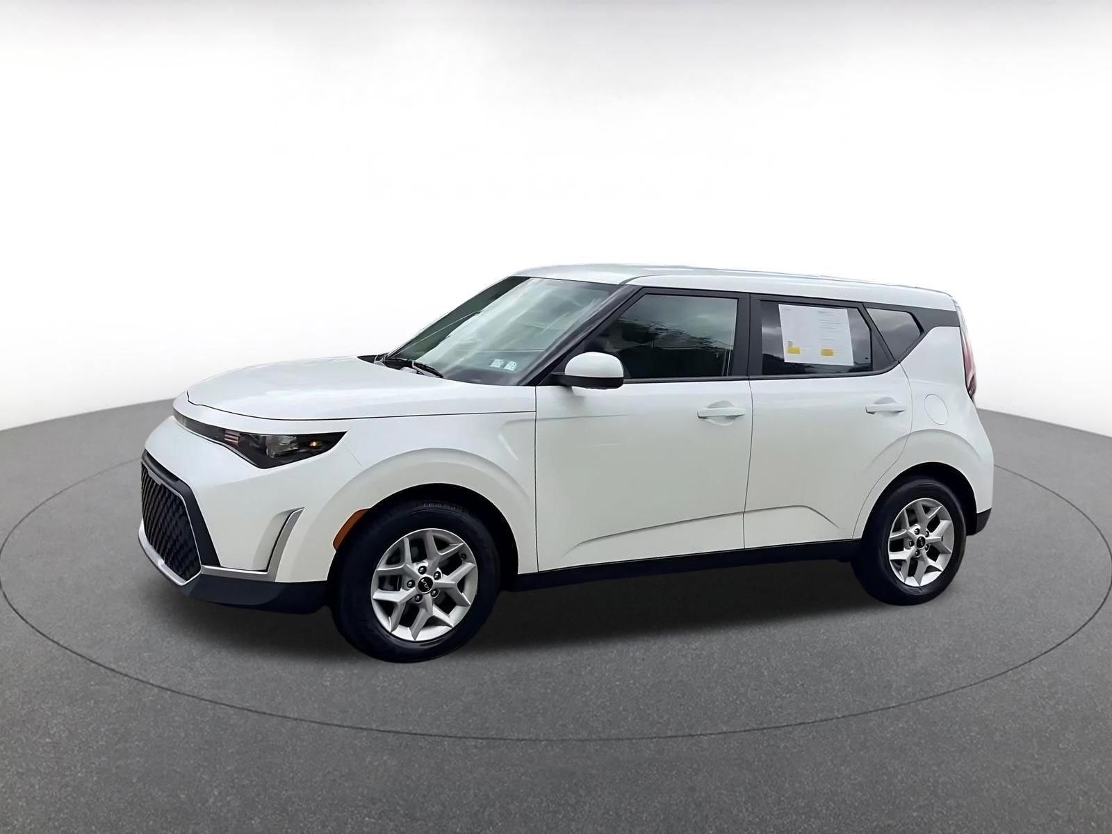 Thumbnail: 2025 Kia Soul - 8